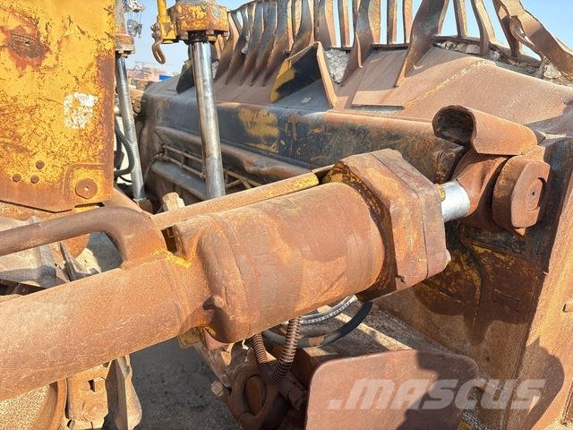 CAT D10R Bouteurs sur chenilles