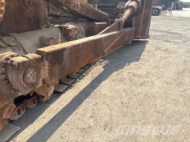 CAT D10R Bouteurs sur chenilles