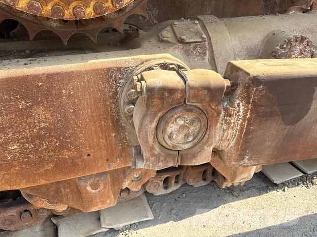 CAT D10R Bouteurs sur chenilles