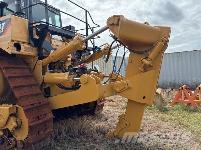 CAT D10T Гусеничные бульдозеры