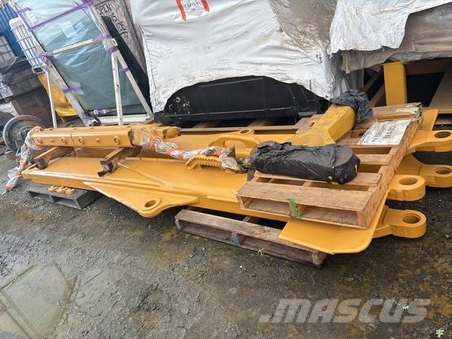 CAT D10T Гусеничные бульдозеры