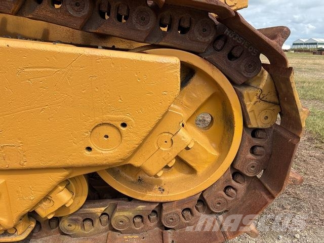 CAT D10T Гусеничные бульдозеры