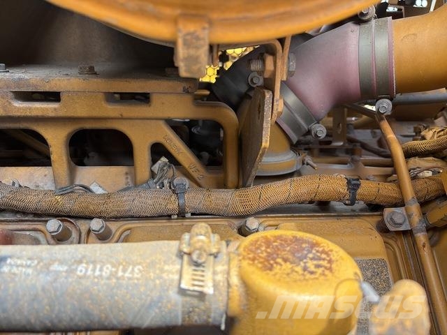 CAT D10T Гусеничные бульдозеры