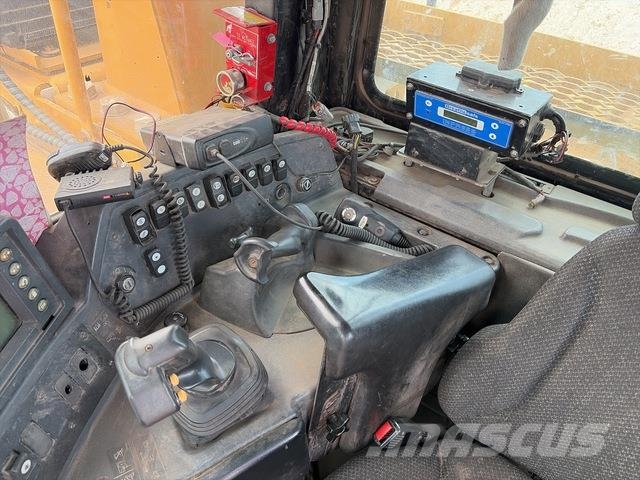 CAT D10T Bandschaktare