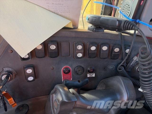 CAT D10T Crawler dozers