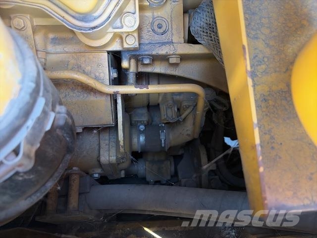 CAT D10T Crawler dozers