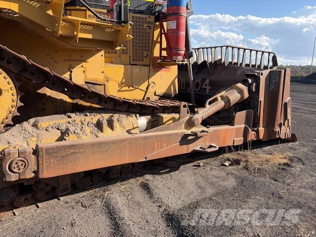 CAT D10T Crawler dozers