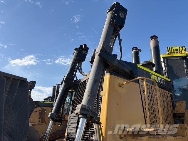 CAT D10T Crawler dozers