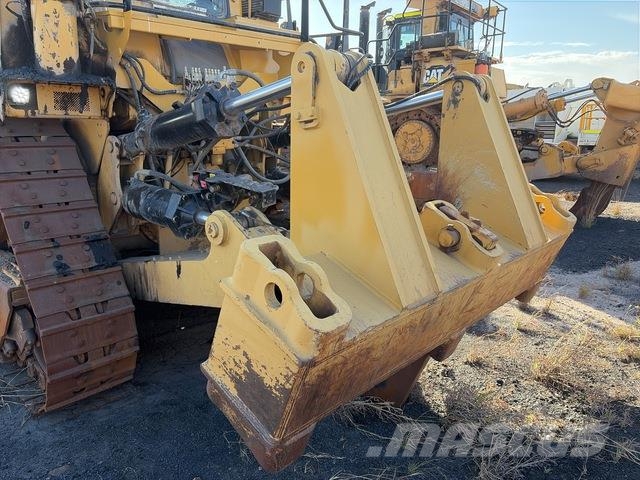 CAT D10T Crawler dozers