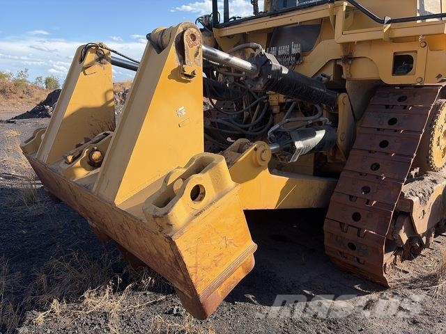 CAT D10T Crawler dozers