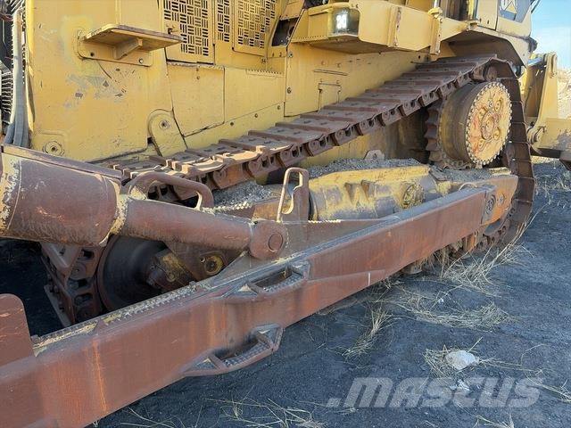 CAT D10T Crawler dozers
