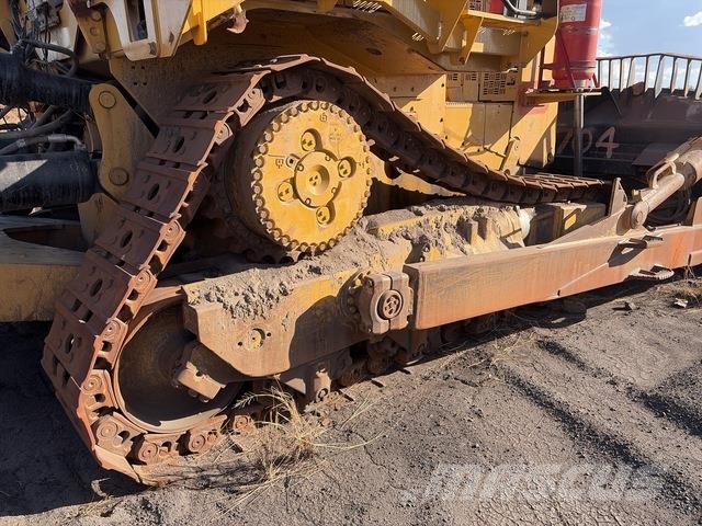 CAT D10T Crawler dozers