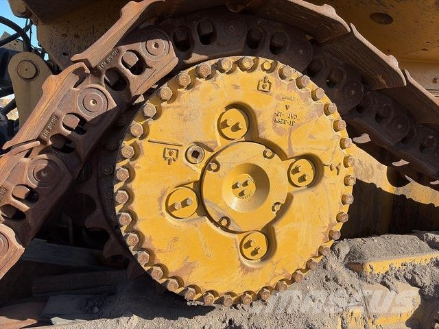 CAT D10T Crawler dozers