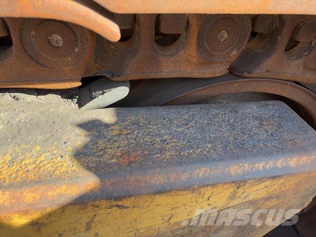 CAT D10T Crawler dozers