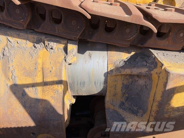 CAT D10T Crawler dozers