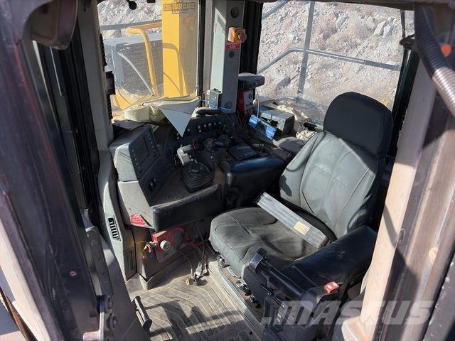 CAT D10T Crawler dozers