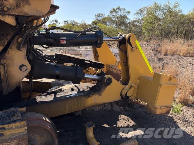 CAT D10T Crawler dozers
