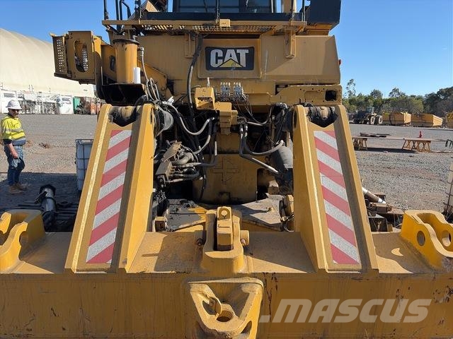 CAT D10T Crawler dozers