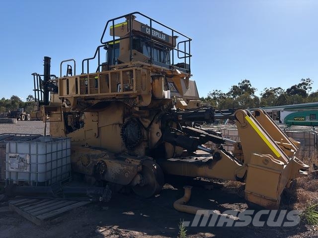 CAT D10T Crawler dozers