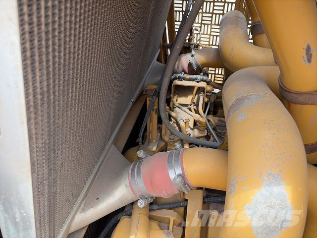 CAT D10T Bandschaktare