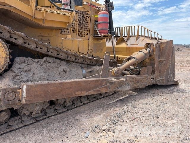 CAT D10T Bandschaktare