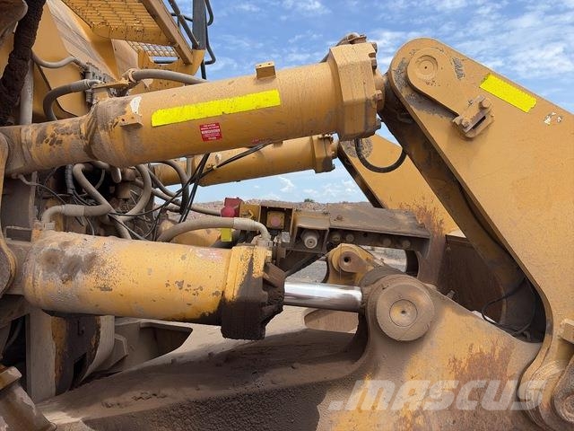 CAT D10T Bandschaktare