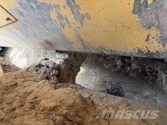 CAT D10T Bandschaktare