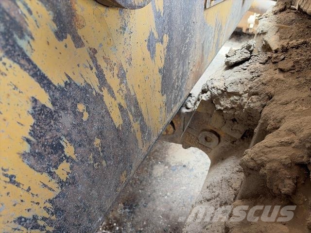 CAT D10T Bandschaktare