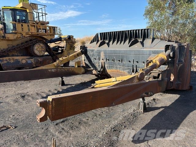 CAT D10T Crawler dozers