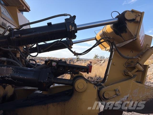 CAT D10T Crawler dozers