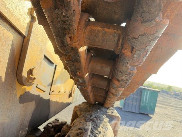 CAT D10T Crawler dozers