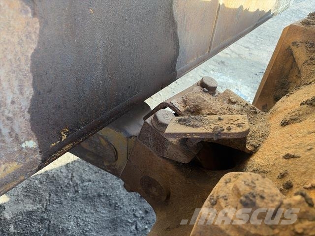 CAT D10T Crawler dozers