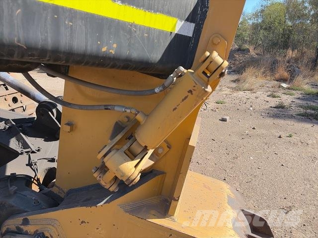 CAT D10T Bandschaktare