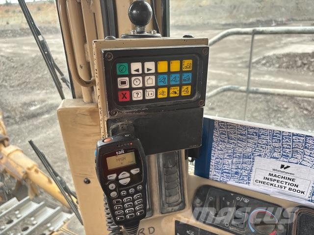 CAT D11R Pásové dozéry