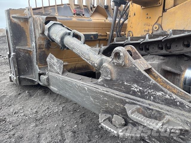 CAT D11R Pásové dozéry