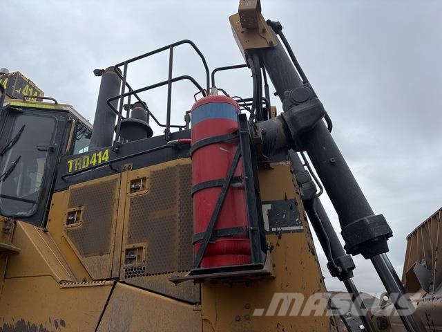 CAT D11R Pásové dozéry