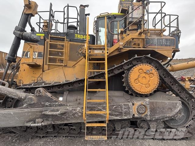 CAT D11R Pásové dozéry
