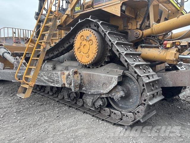 CAT D11R Pásové dozéry