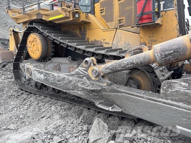 CAT D11R Pásové dozéry