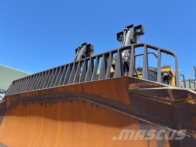 CAT D11T Crawler dozers