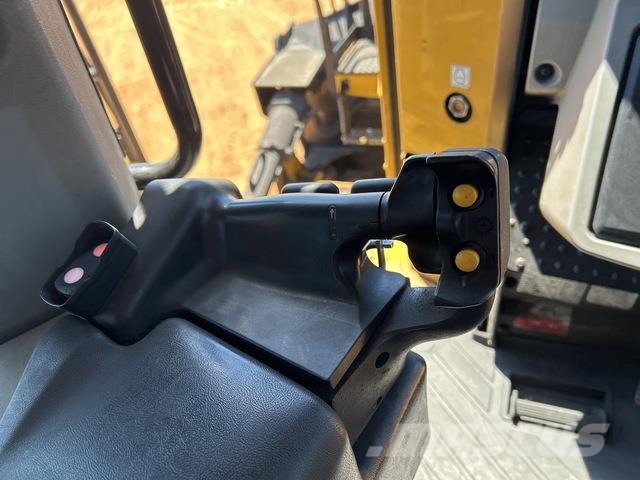 CAT D11T Crawler dozers