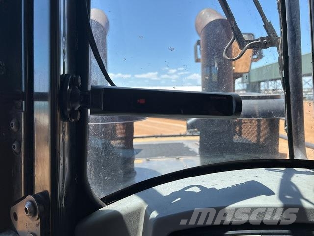 CAT D11T Crawler dozers