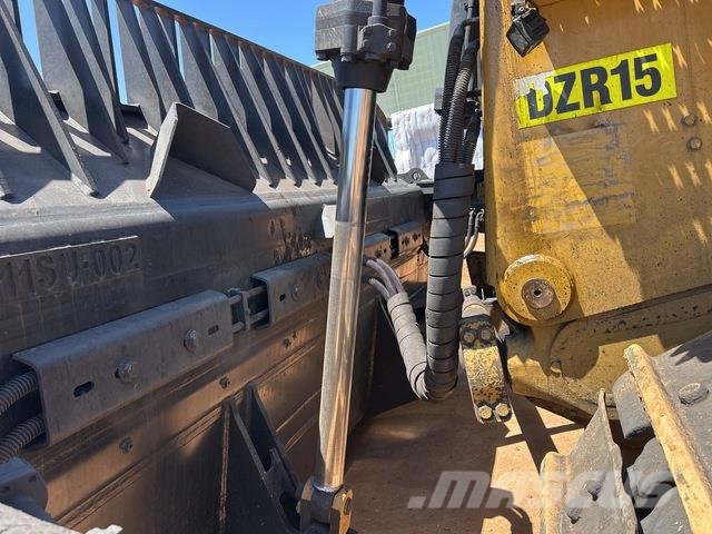 CAT D11T Crawler dozers