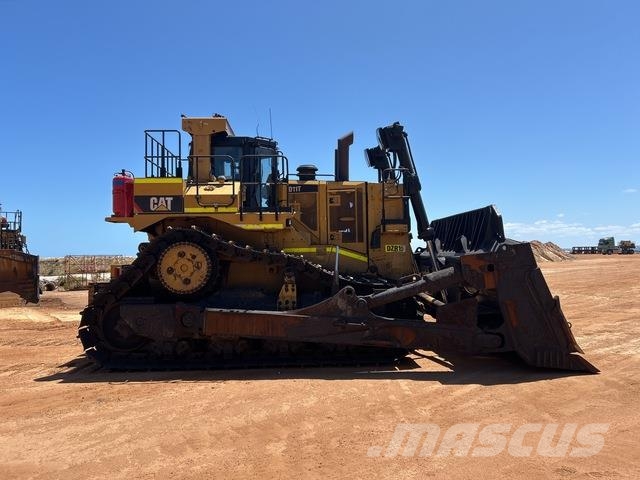 CAT D11T Crawler dozers