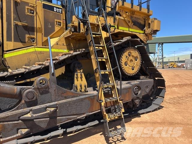 CAT D11T Crawler dozers