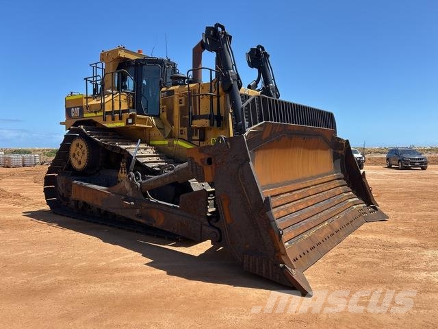 CAT D11T Crawler dozers