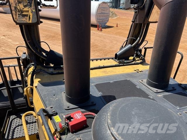 CAT D11T Crawler dozers