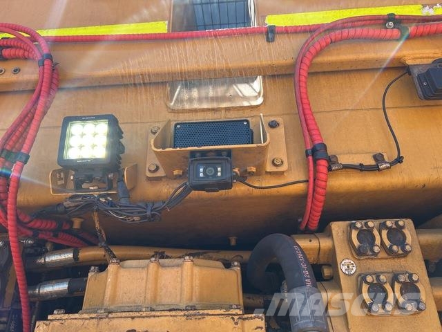 CAT D11T Crawler dozers