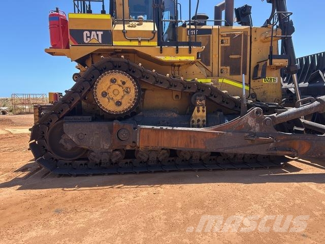 CAT D11T Crawler dozers