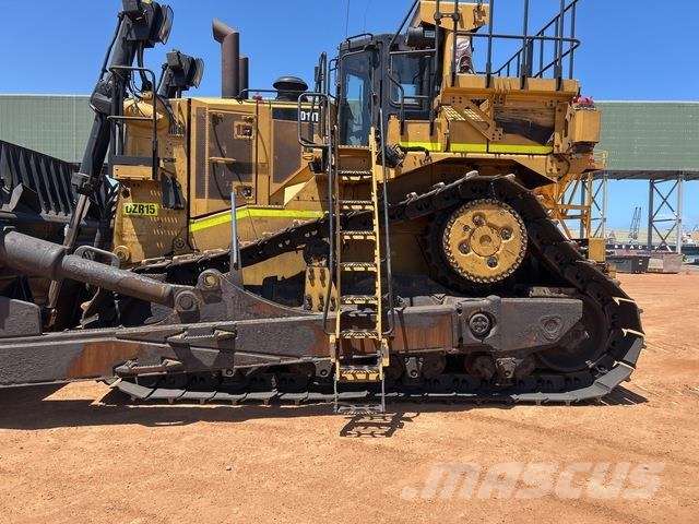 CAT D11T Crawler dozers